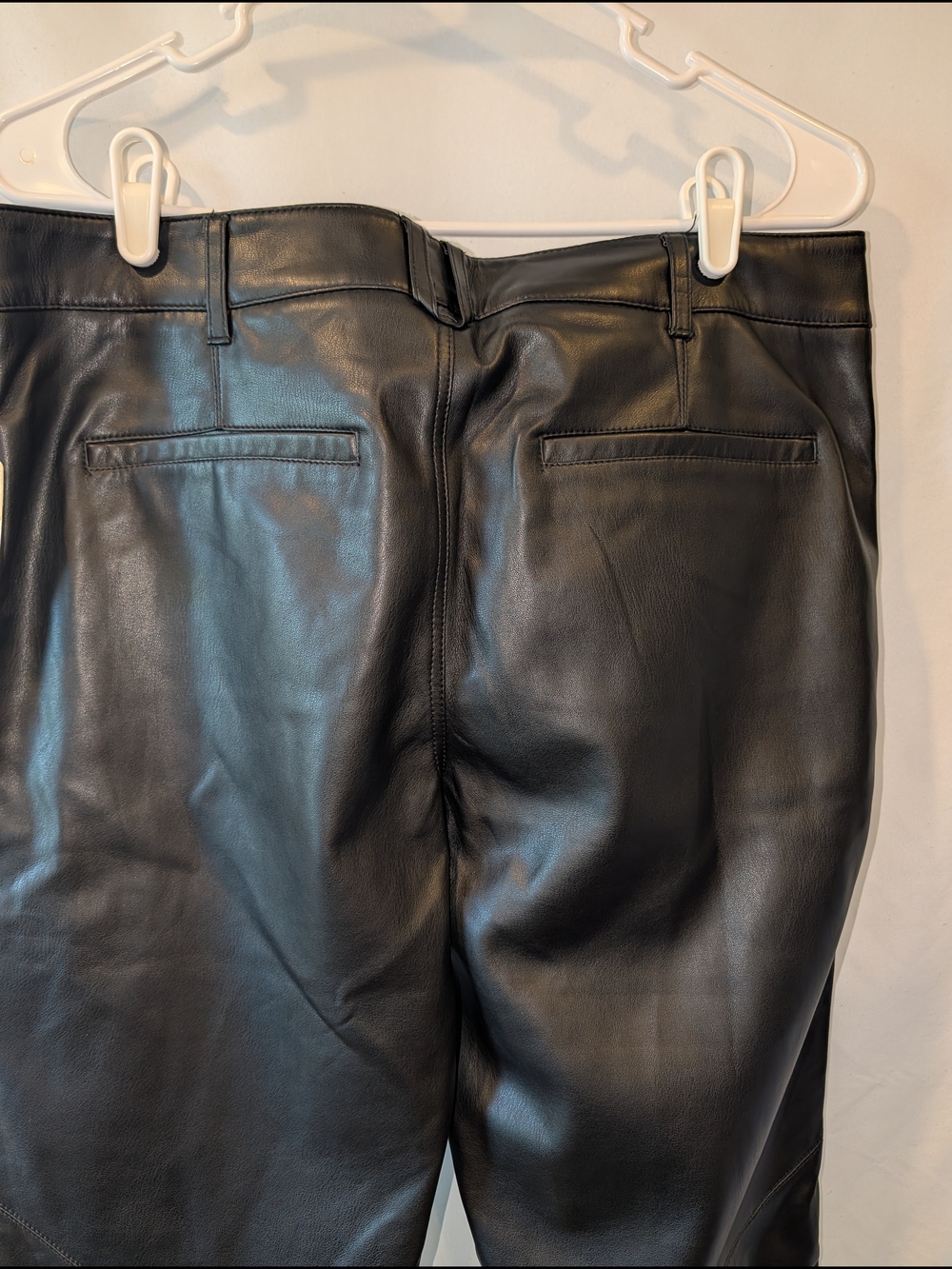 Free People Black Vegan Leather Straight Leg Pants OB1518334 Size 12 NWT - Picture 4 of 9